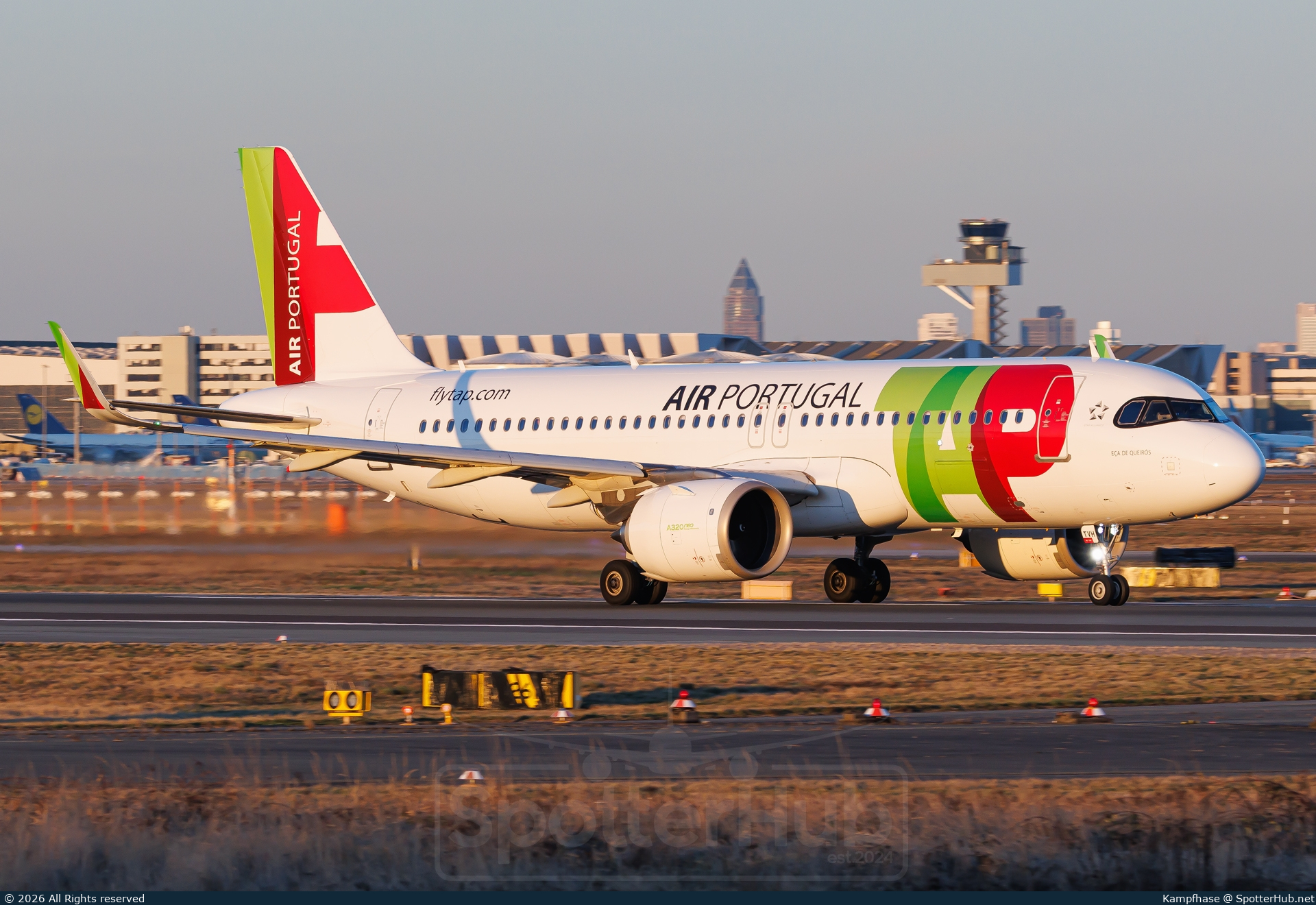 Photo of CS-TVH - Airbus A320-251N operated by TAP Air Portugal