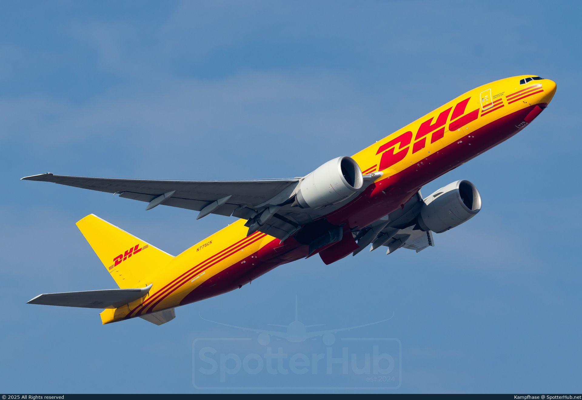 Photo of N775CK - Boeing 777-FBL operated by Kalitta Air