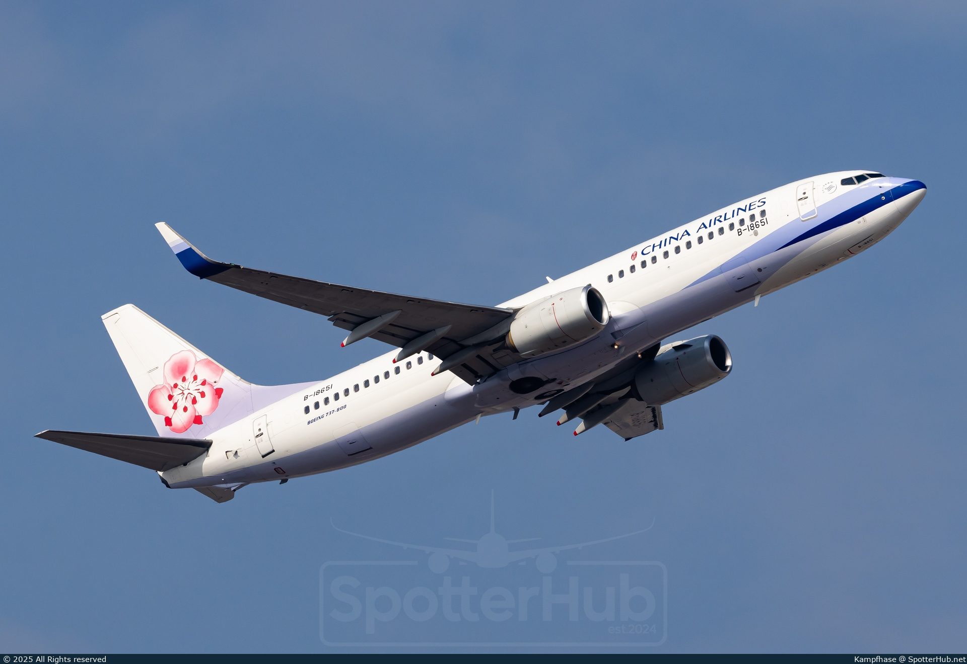 Photo of B-18651 - Boeing 737-8Q8 operated by China Airlines