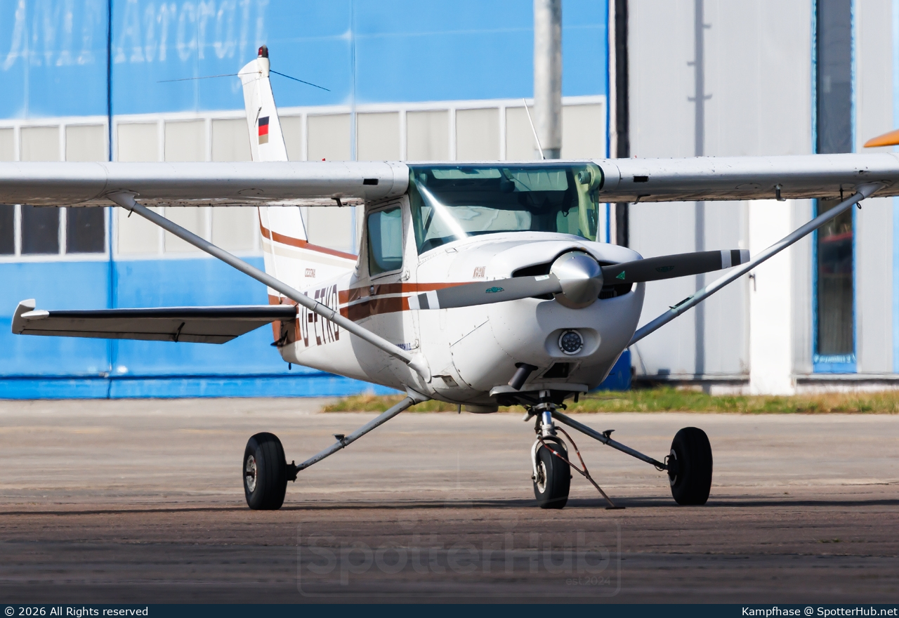 Photo of D-ETKD - Cessna 152 II operated by Flugschule NUF Neubrandenburg