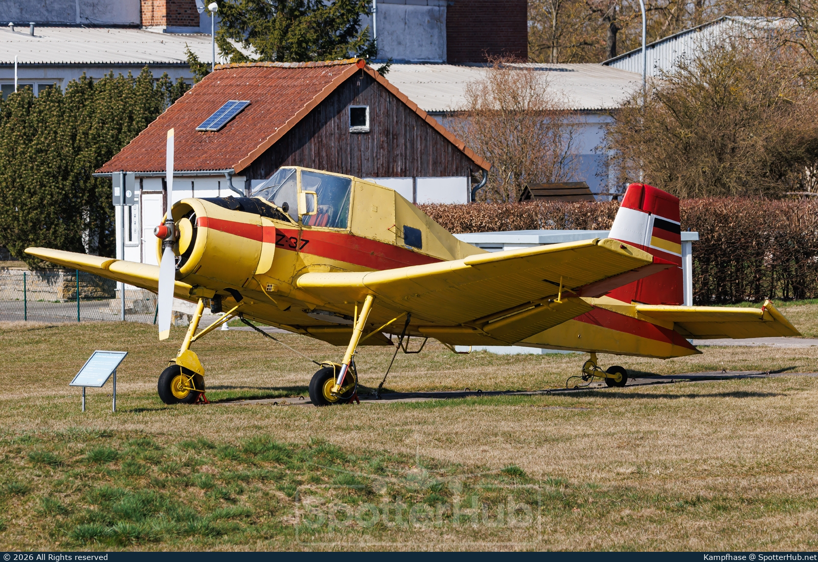 Photo of D-ESOT - Zlín Z-37A Čmelák at Otto Lilienthal