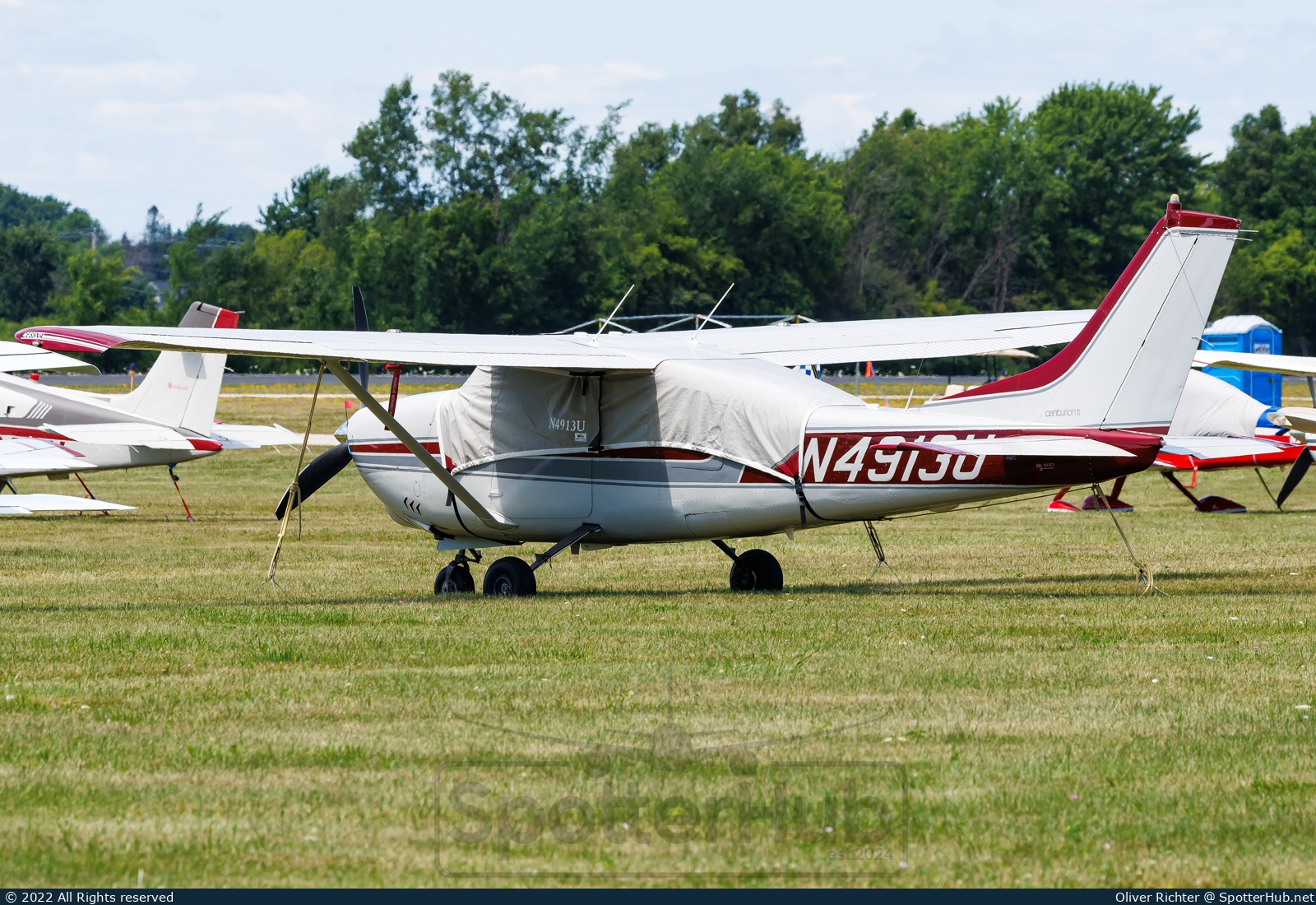 Photo of N4913U - Cessna 210E Centurion operated by Private