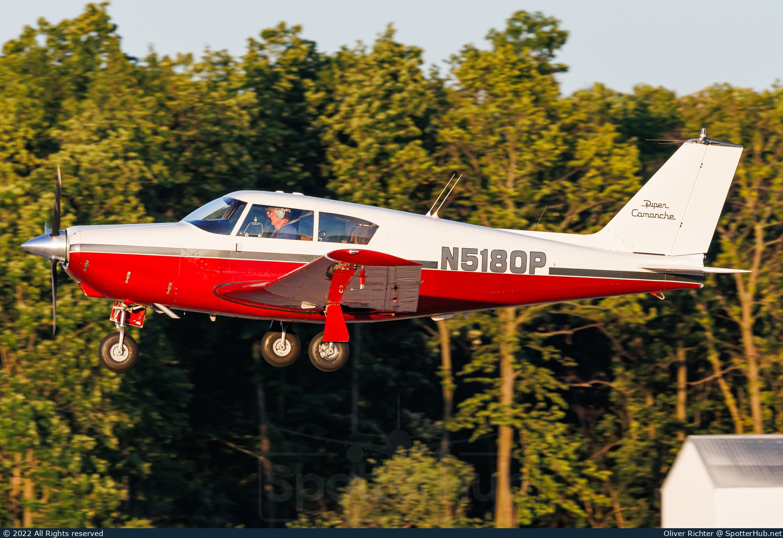 Photo of N5180P - Piper PA-24-250 Comanche operated by Private