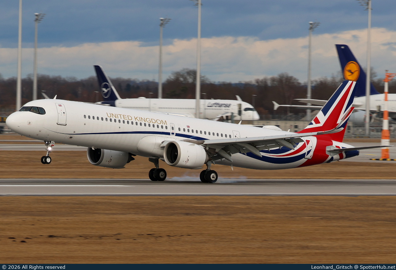 Photo of G-GBNI - Airbus A321-251NX operated by Government of the United Kingdom (opb Titan Airways)