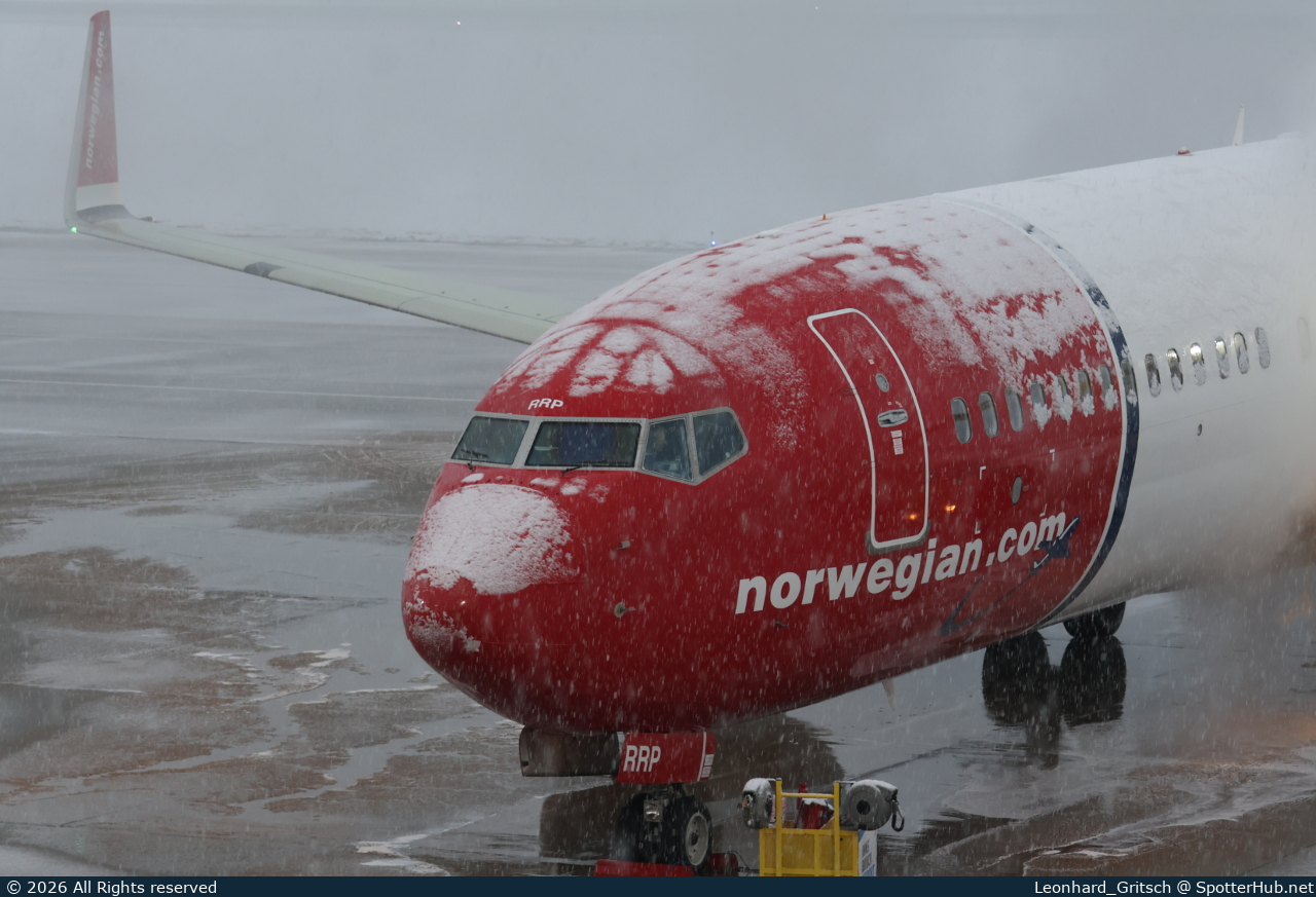 Photo of SE-RRP - Boeing 737-8JP operated by Norwegian Air Sweden