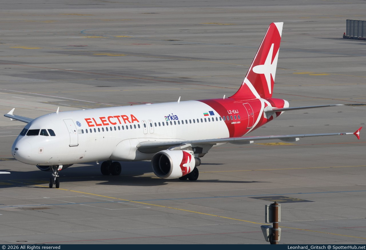 Photo of LZ-EAJ - Airbus A320-214 operated by Electra Airways