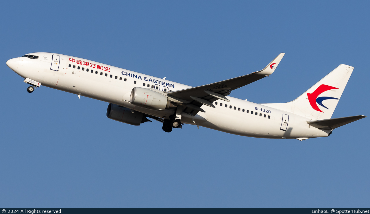 Photo of B-1320 - Boeing 737-89P operated by China Eastern Airlines