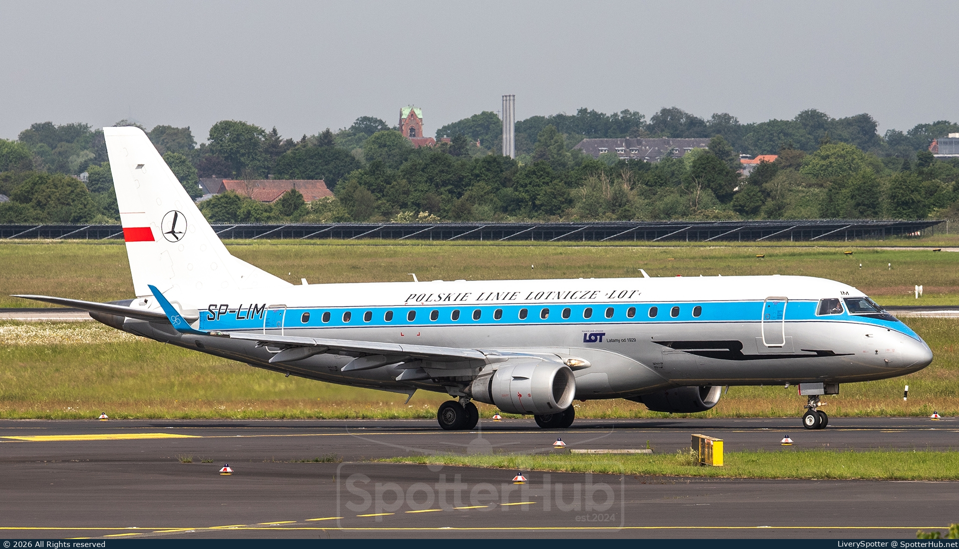Photo of SP-LIM - Embraer ERJ-175LR operated by LOT Polish Airlines