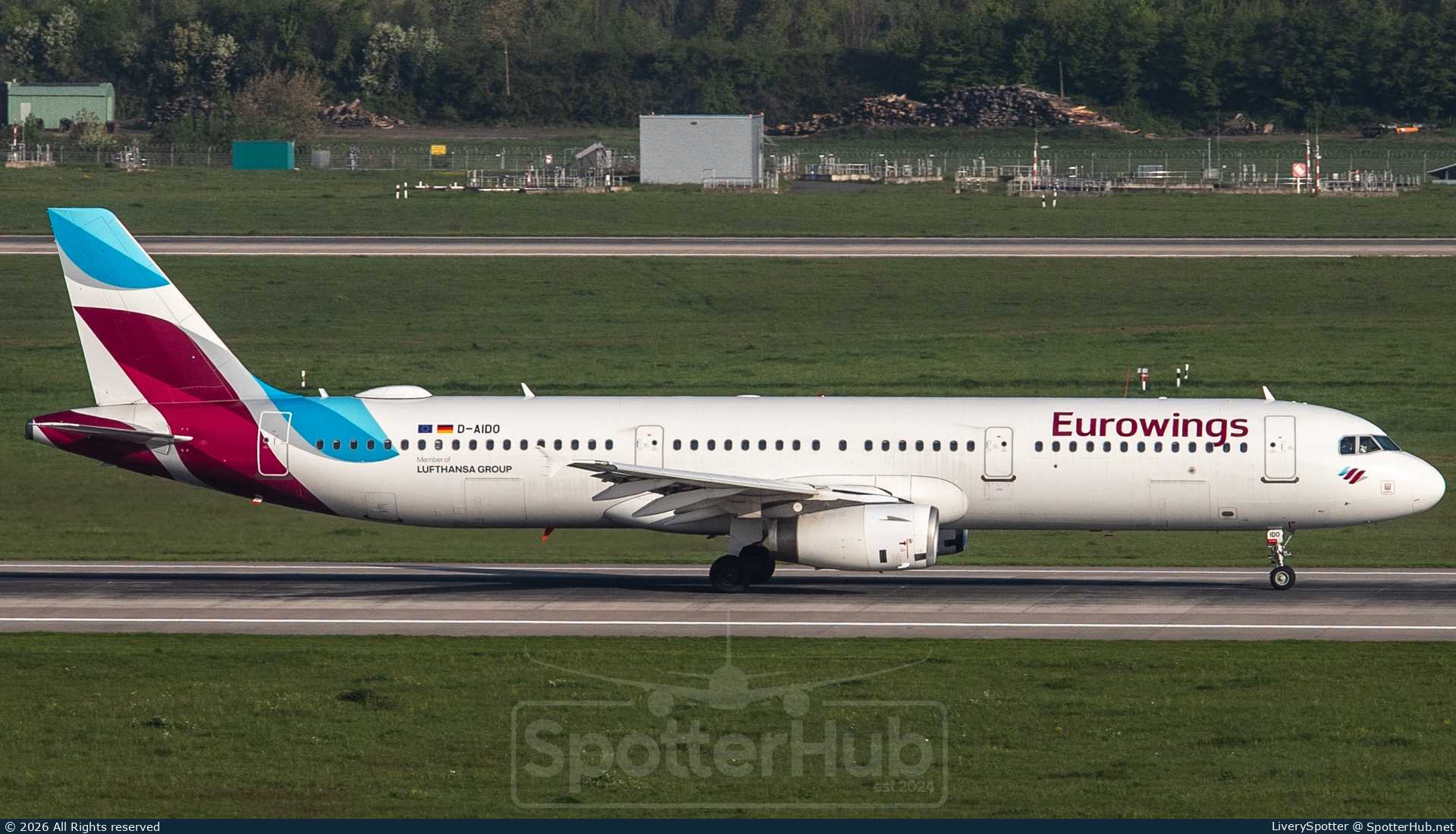 Photo of D-AIDO - Airbus A321-231 operated by Eurowings