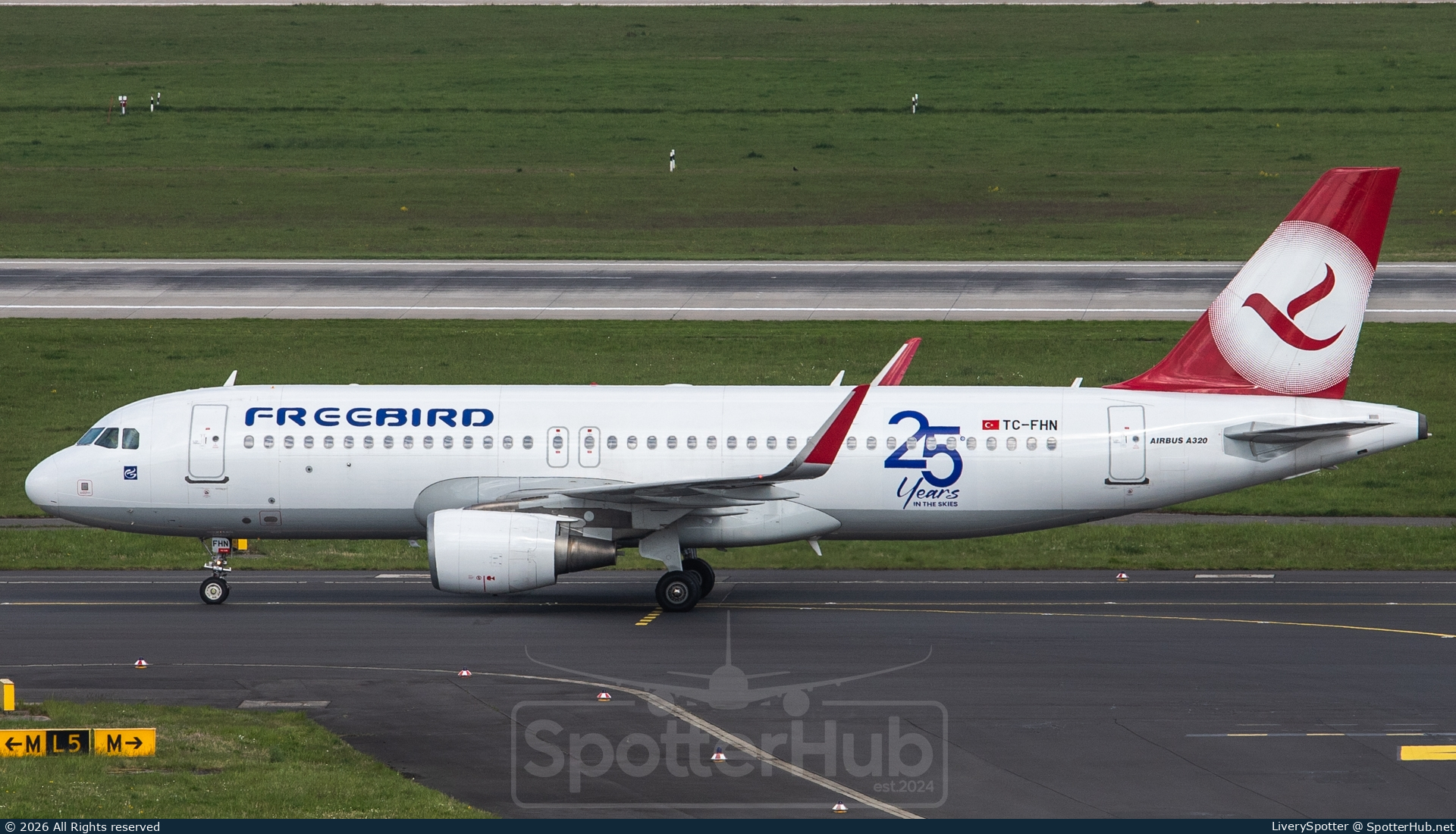 Photo of TC-FHN - Airbus A320-214 operated by Freebird Airlines