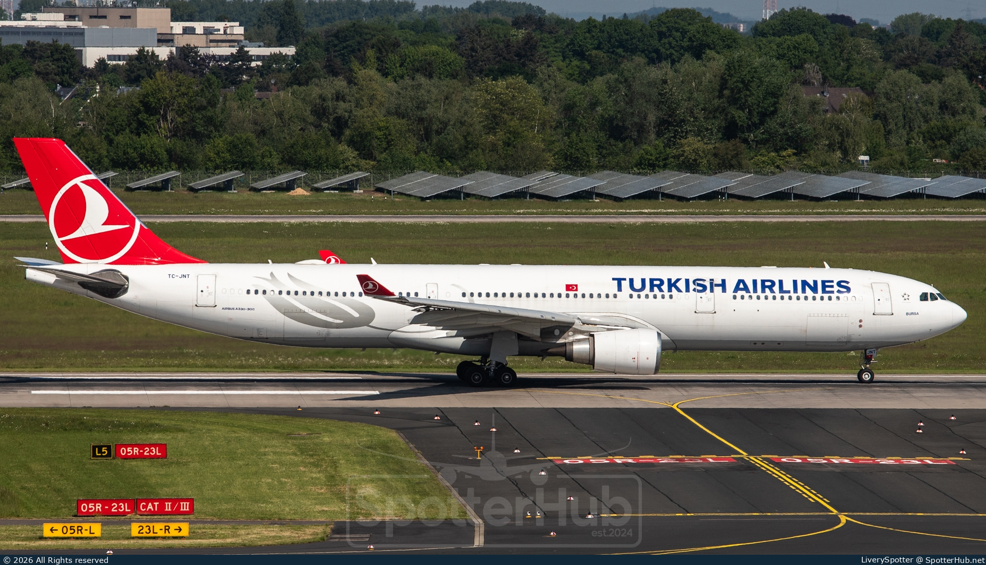 Photo of TC-JNT - Airbus A330-303 operated by Turkish Airlines