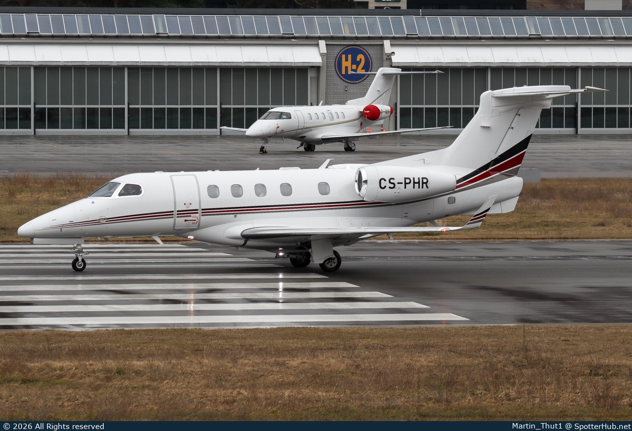 Photo of CS-PHR - Embraer Phenom 300 operated by NetJets Europe