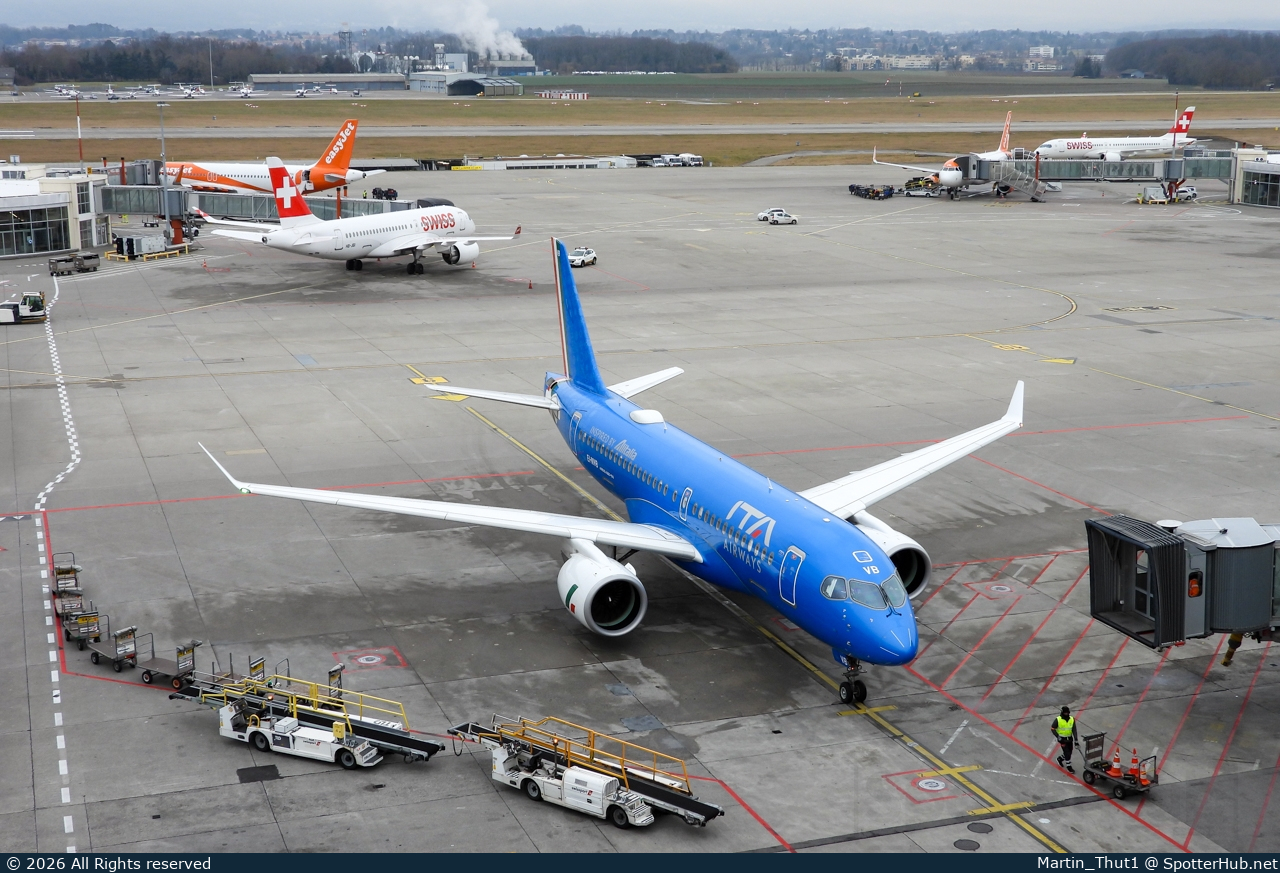 Photo of EI-MVB - Airbus A220-100 operated by ITA Airways