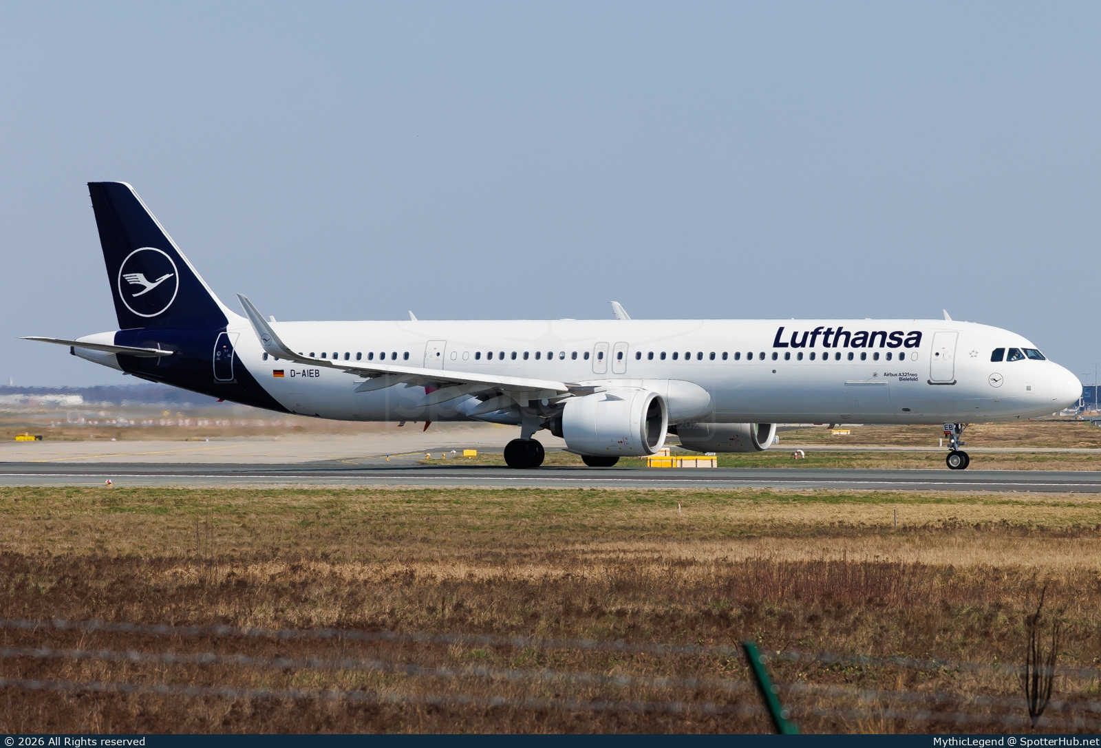 Photo of D-AIEB - Airbus A321-271NX operated by Lufthansa