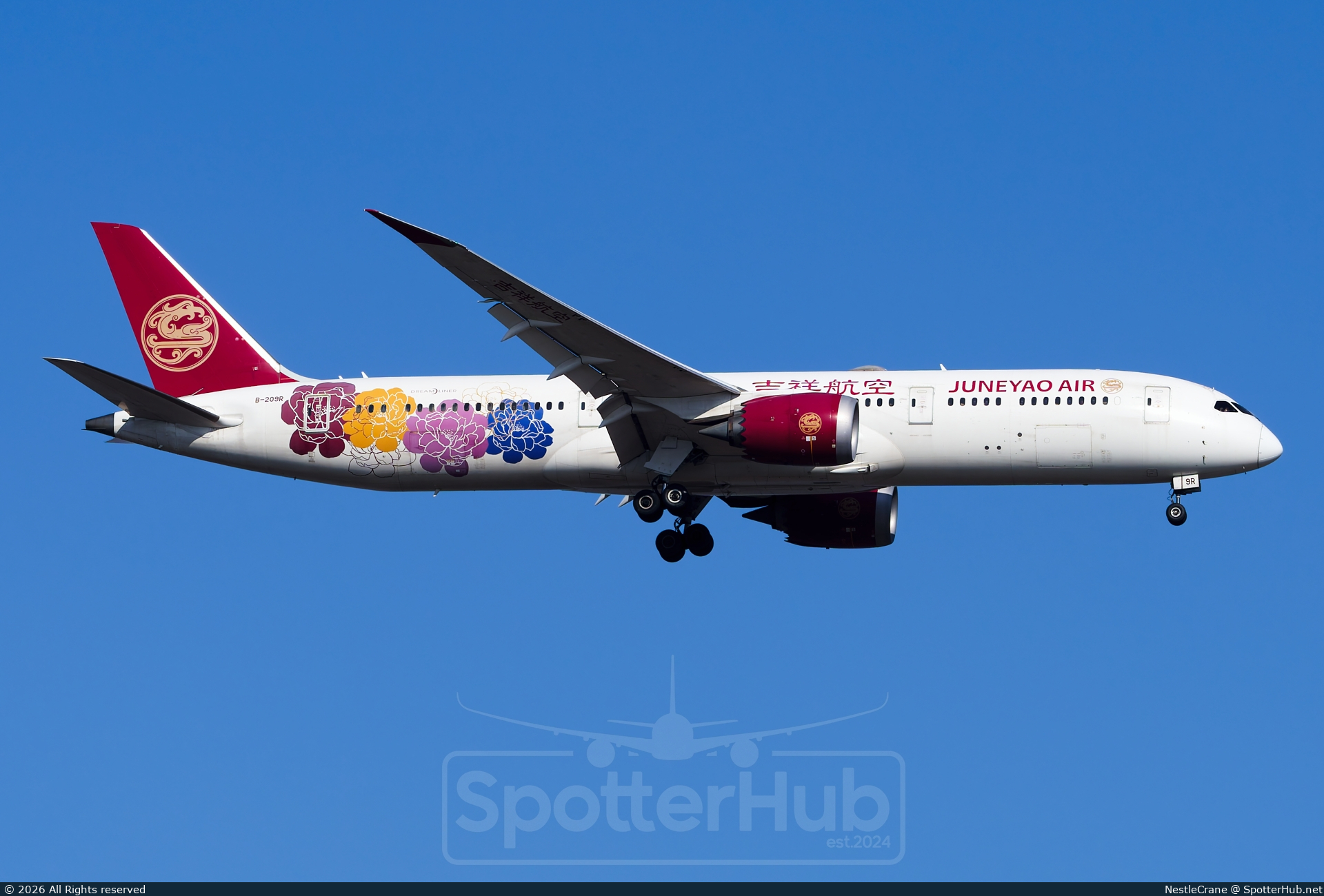 Photo of B-209R - Boeing 787-9 Dreamliner operated by Juneyao Air