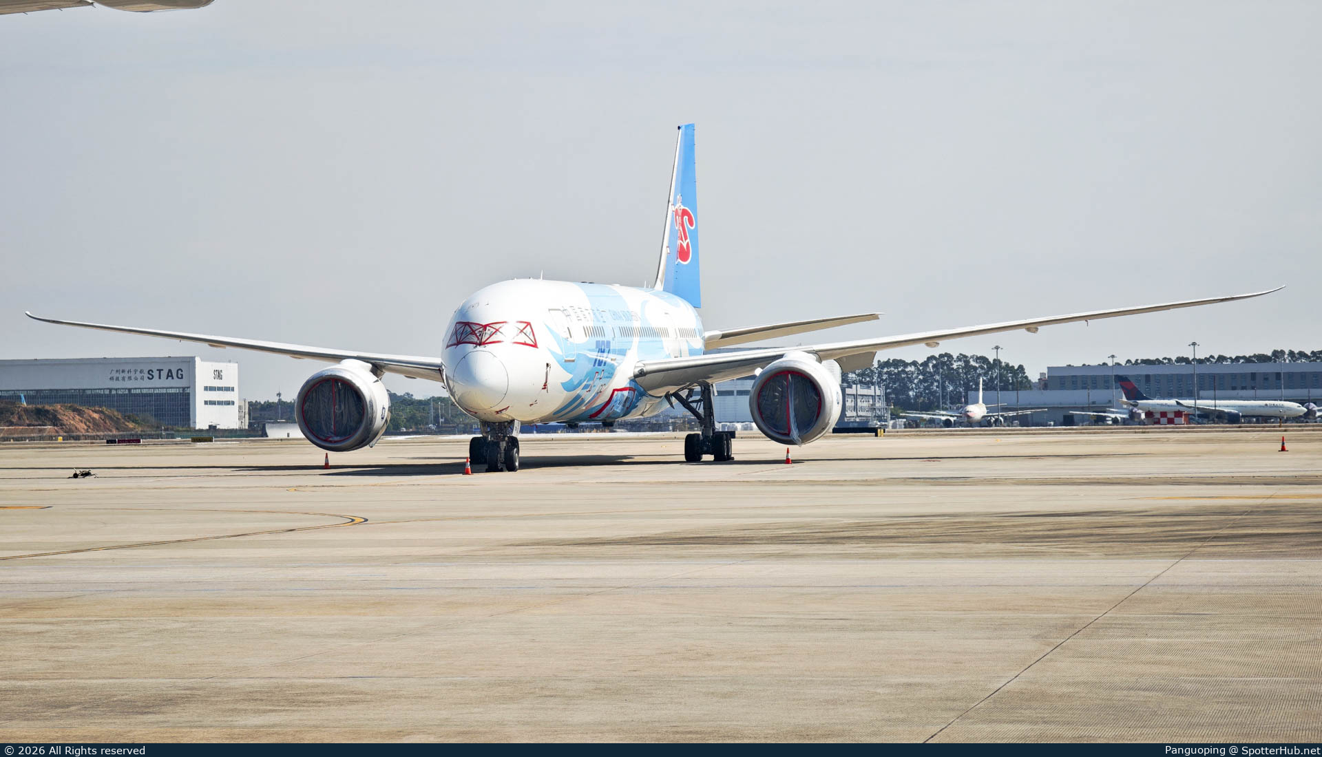 Photo of B-2725 - Boeing 787-8 Dreamliner operated by China Southern Airlines