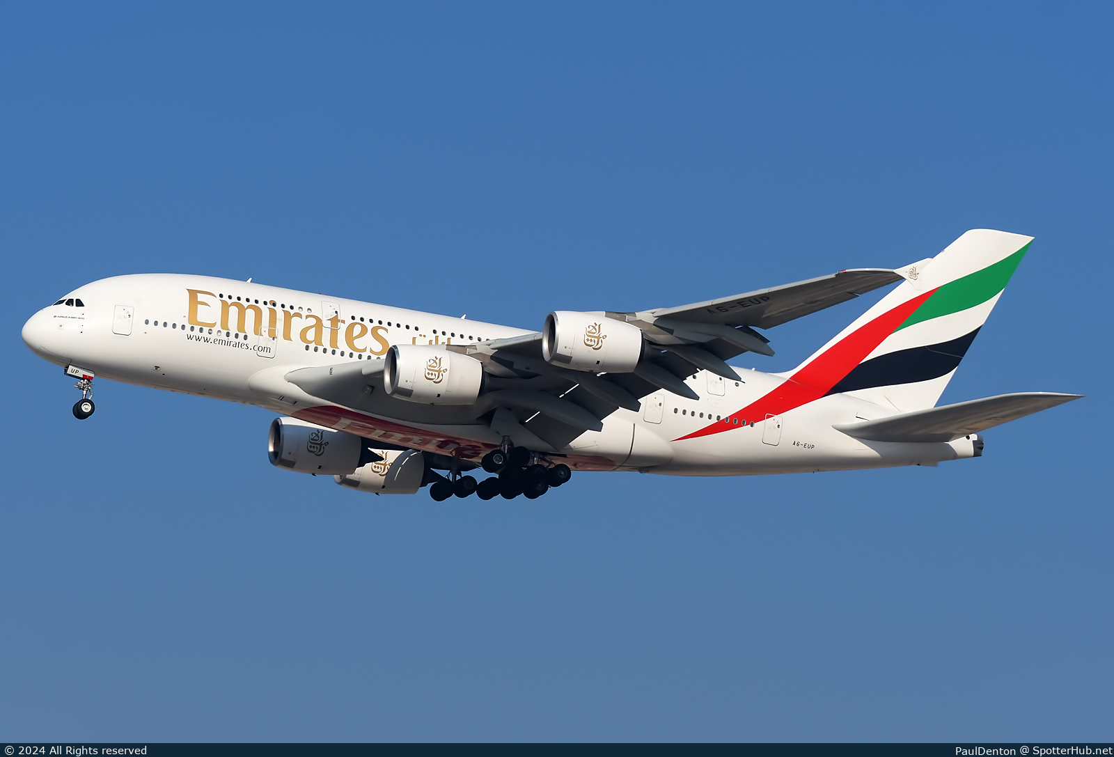 Photo of A6-EUP - Airbus A380-842 operated by Emirates