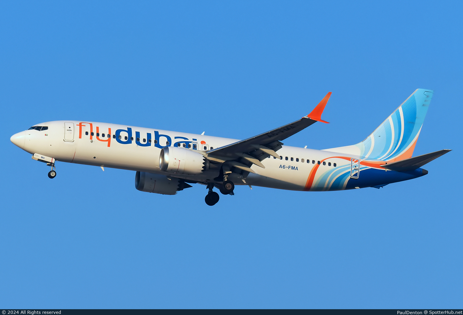 Photo of A6-FMA - Boeing 737 MAX 8 operated by flydubai