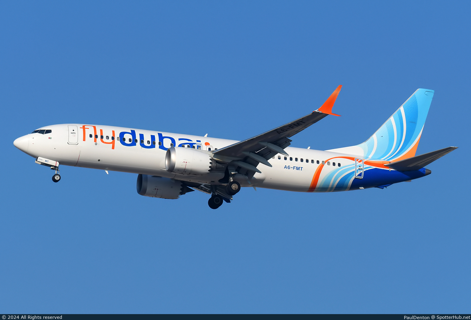 Photo of A6-FMT - Boeing 737 MAX 8 operated by flydubai