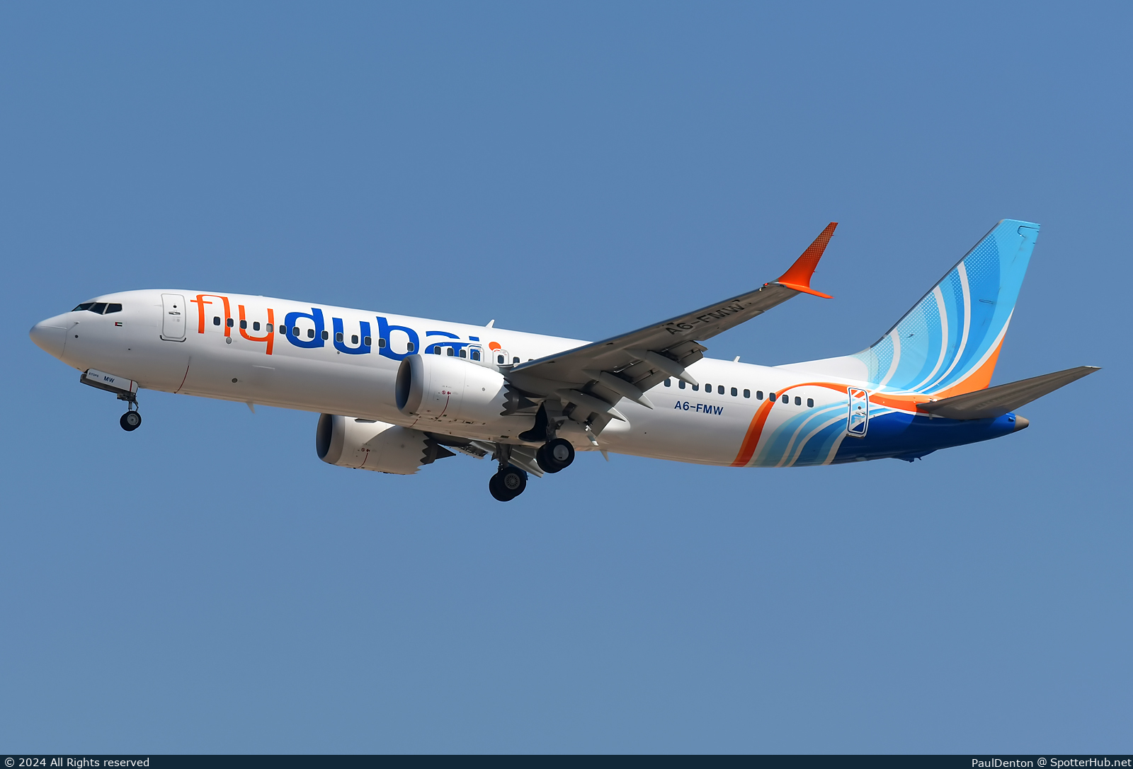 Photo of A6-FMW - Boeing 737 MAX 8 operated by flydubai