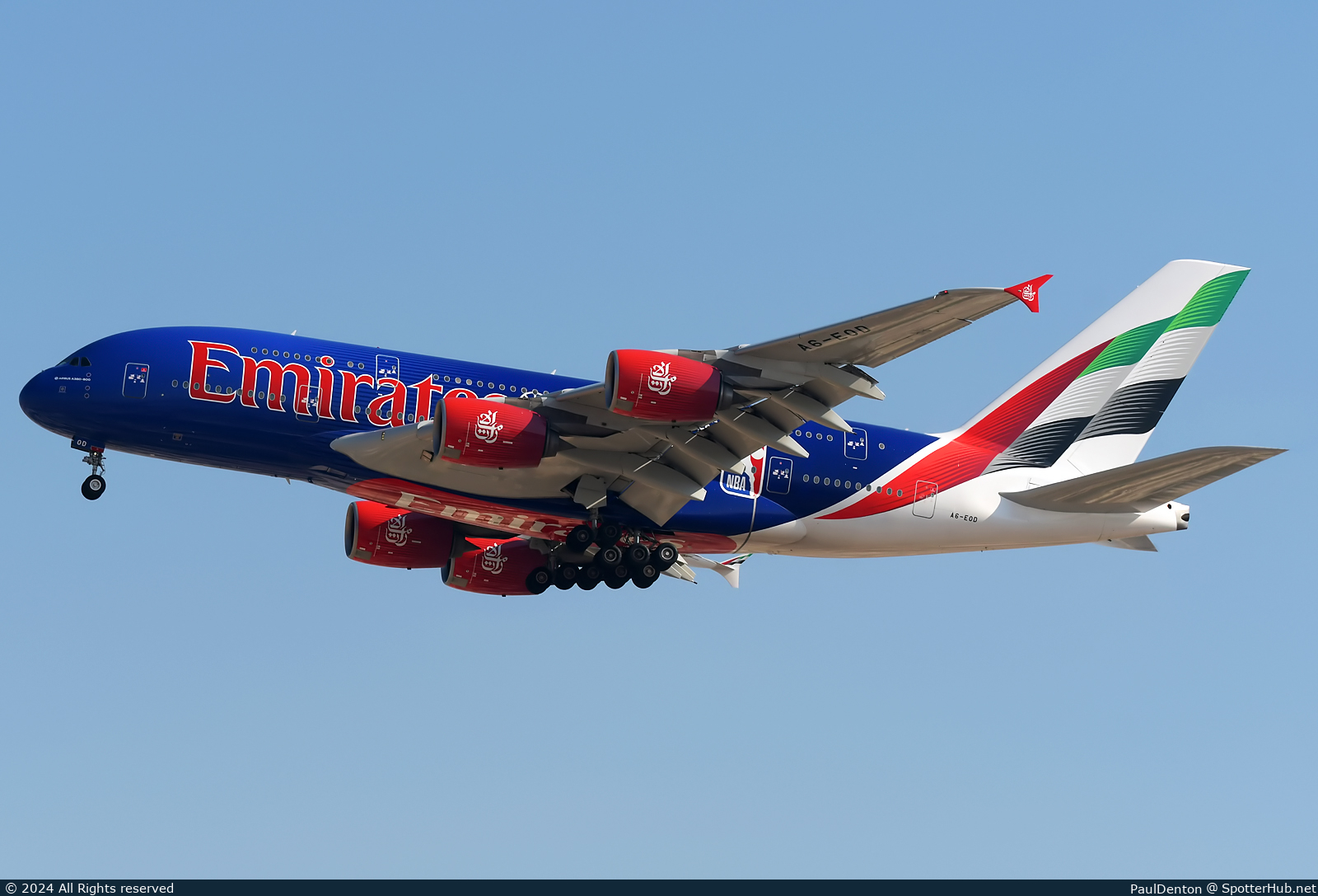 Photo of A6-EOD - Airbus A380-861 operated by Emirates