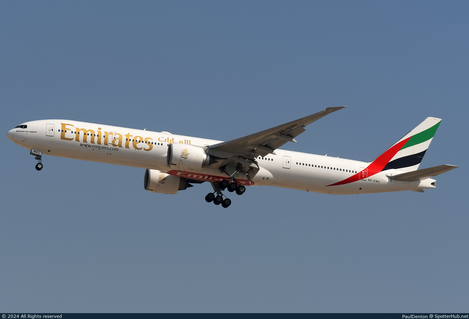 Photo of A6-ENU - Boeing 777-31H(ER) operated by Emirates