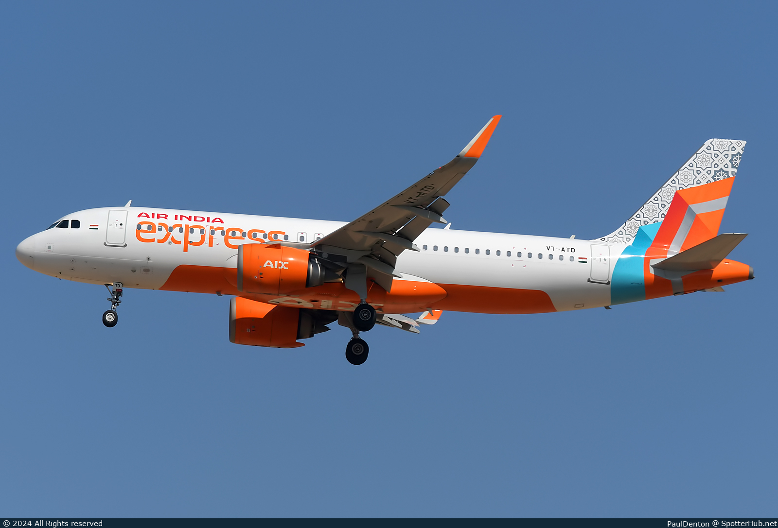 Photo of VT-ATD - Airbus A320-251N operated by Air India Express