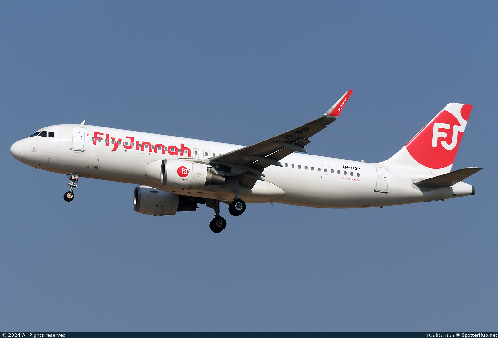 Photo of AP-BOP - Airbus A320-214 operated by Fly Jinnah