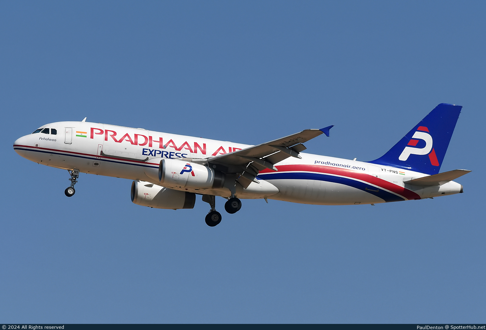 Photo of VT-PNS - Airbus A320-232(P2F) operated by Pradhaan Air Express