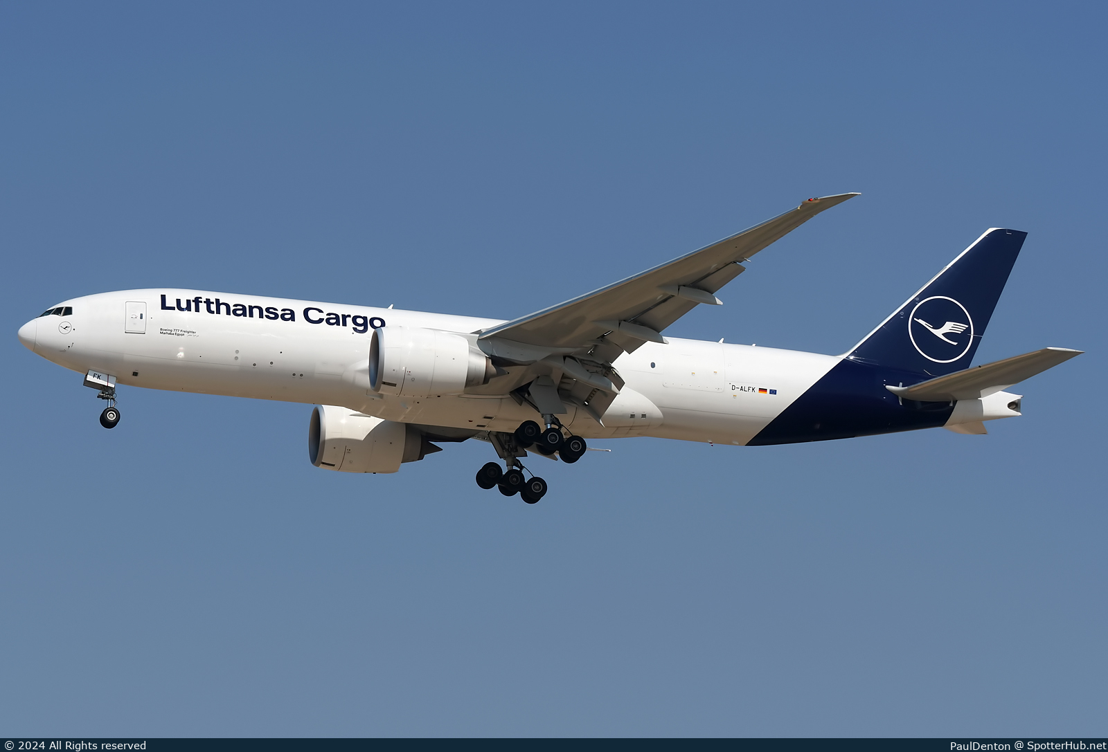 Photo of D-ALFK - Boeing 777-FBT operated by Lufthansa Cargo