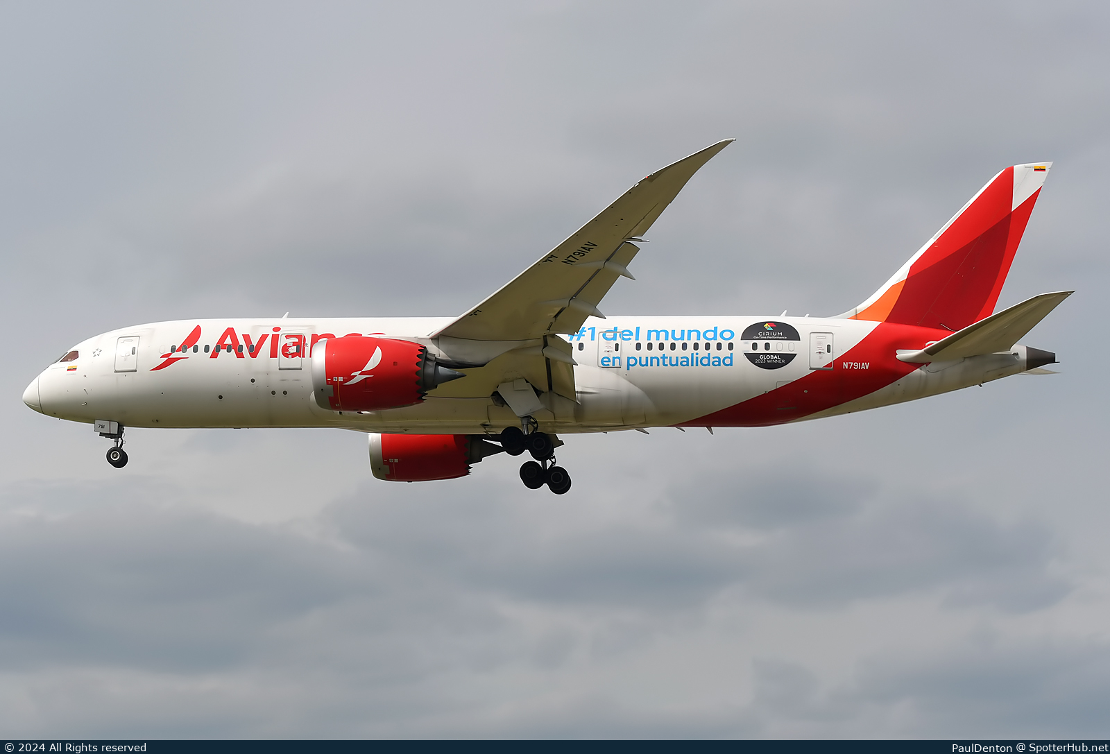 Photo of N791AV - Boeing 787-8 Dreamliner operated by Avianca