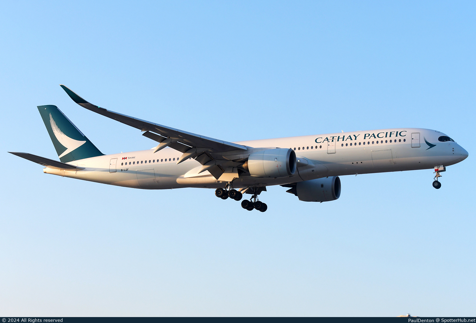 Photo of B-LQF - Airbus A350-941 operated by Cathay Pacific Airways