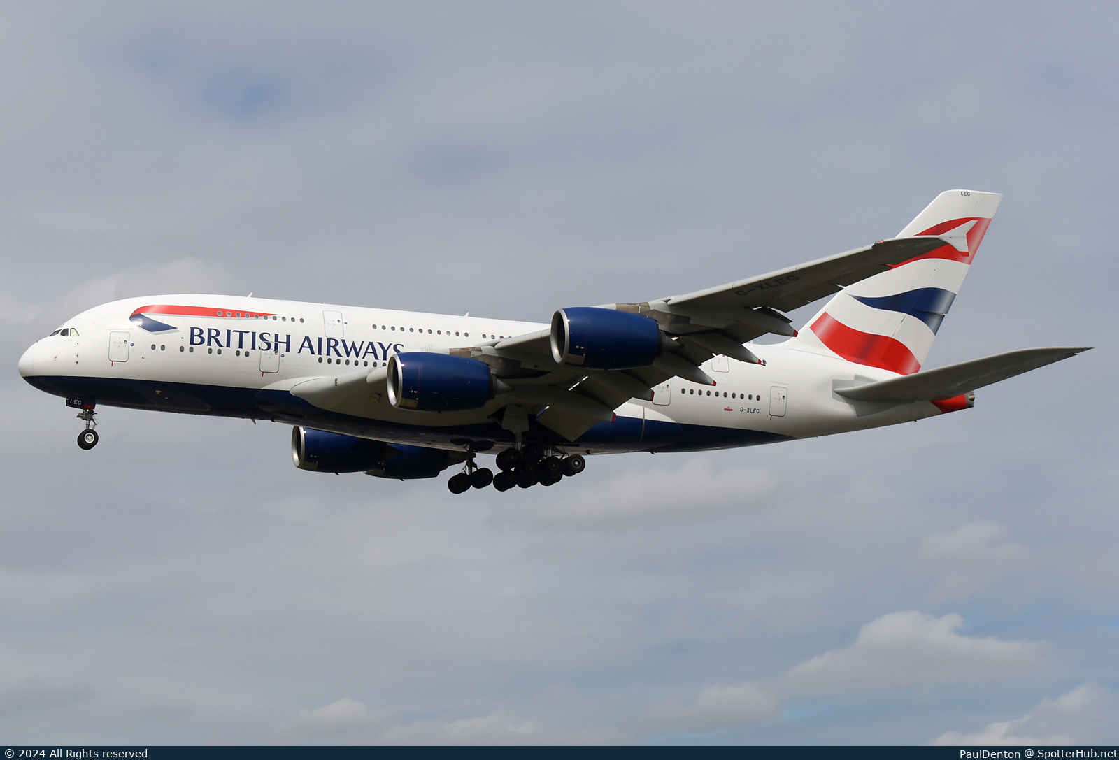 Photo of G-XLEG - Airbus A380-841 operated by British Airways