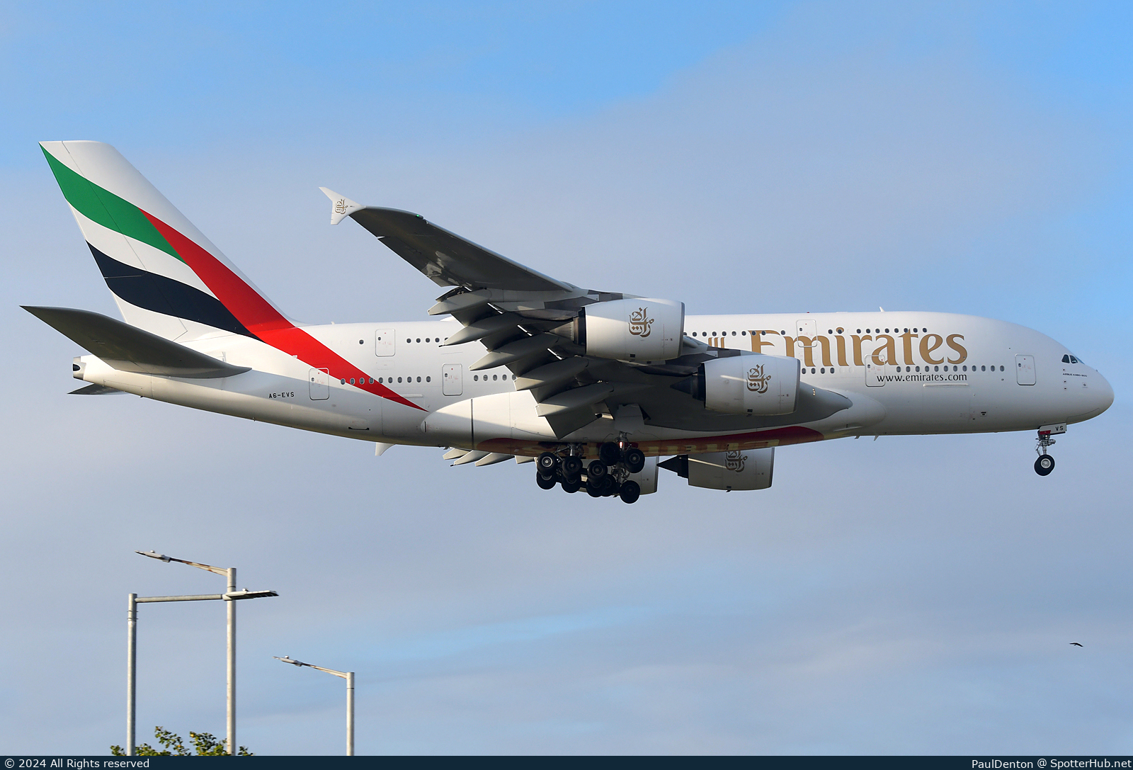 Photo of A6-EVS - Airbus A380-842 operated by Emirates