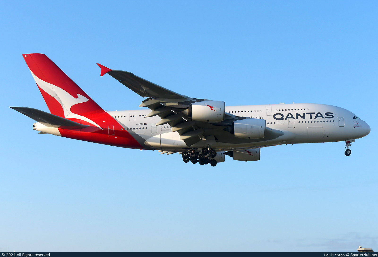 Photo of VH-OQH - Airbus A380-842 operated by Qantas