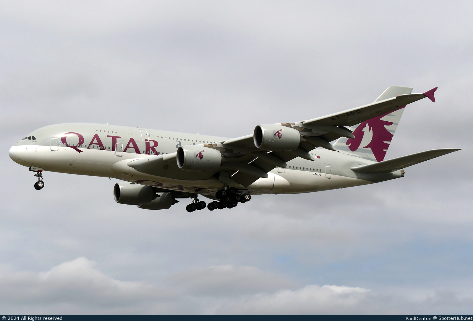 Photo of A7-APC - Airbus A380-861 operated by Qatar Airways