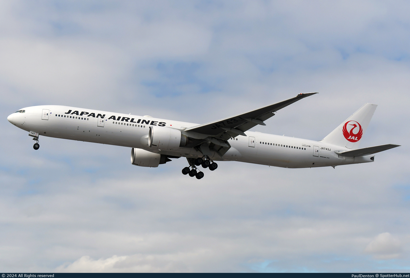 Photo of JA743J - Boeing 777-346(ER) operated by Japan Airlines