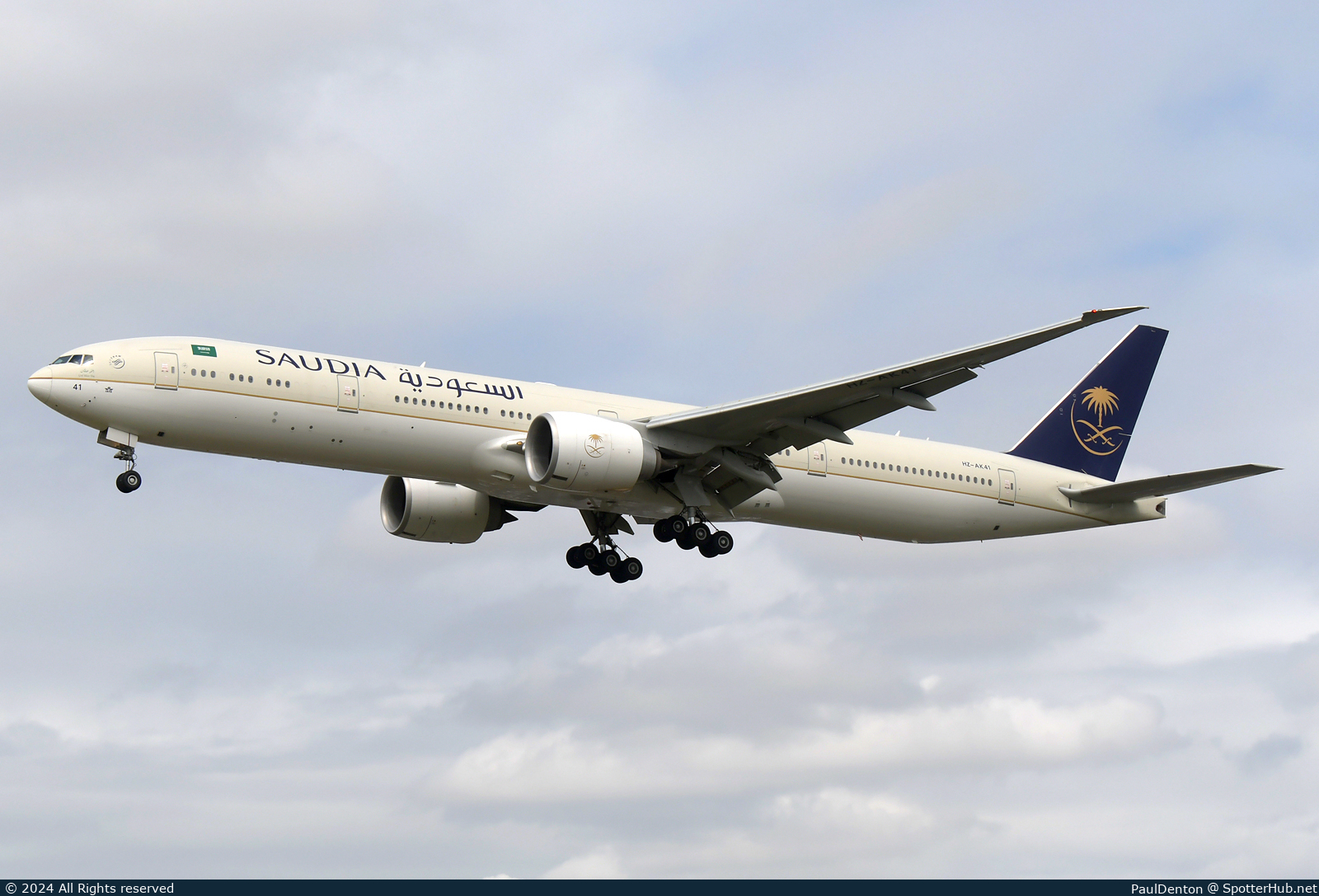 Photo of HZ-AK41 - Boeing 777-368(ER) operated by Saudia