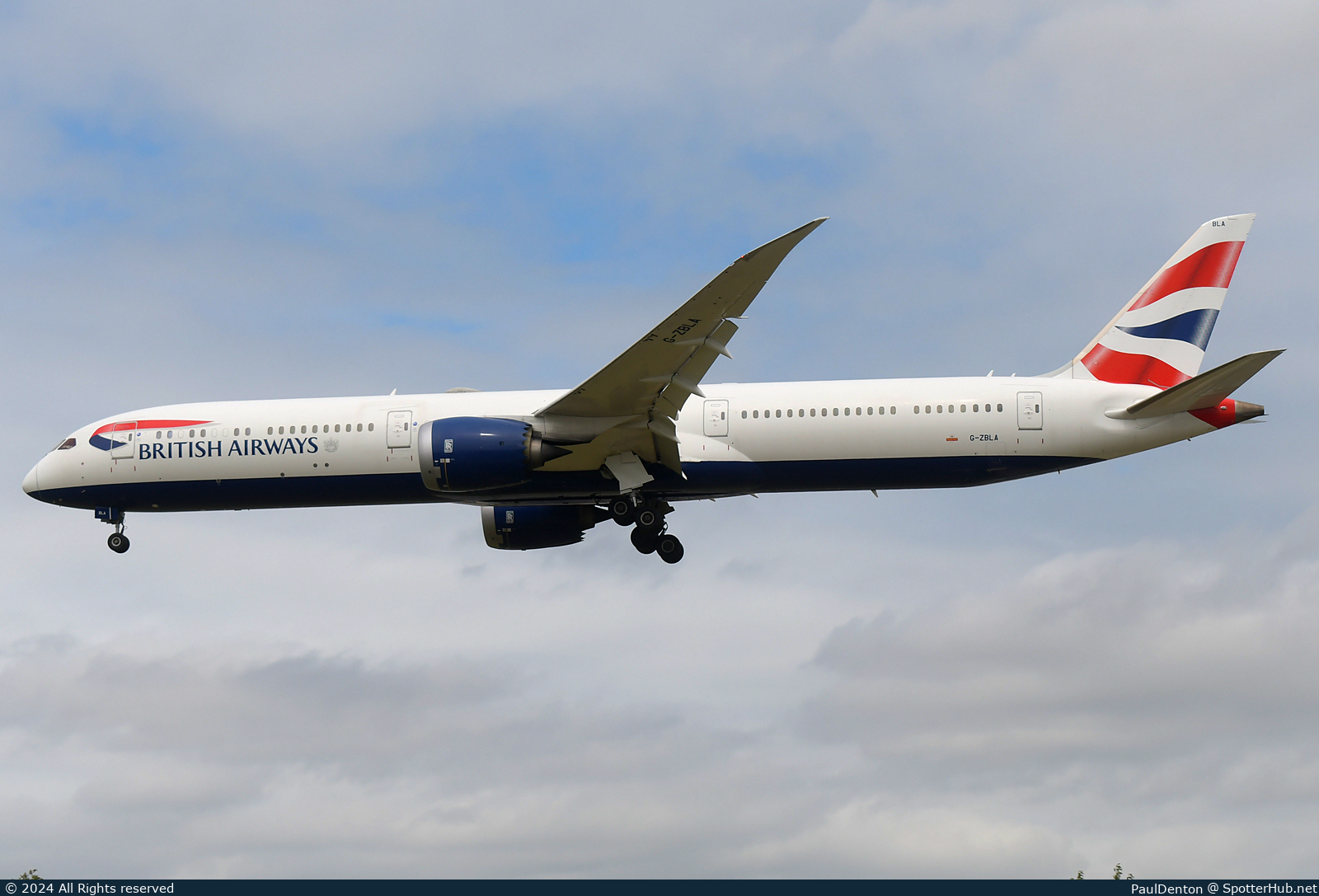 Photo of G-ZBLA - Boeing 787-10 Dreamliner operated by British Airways
