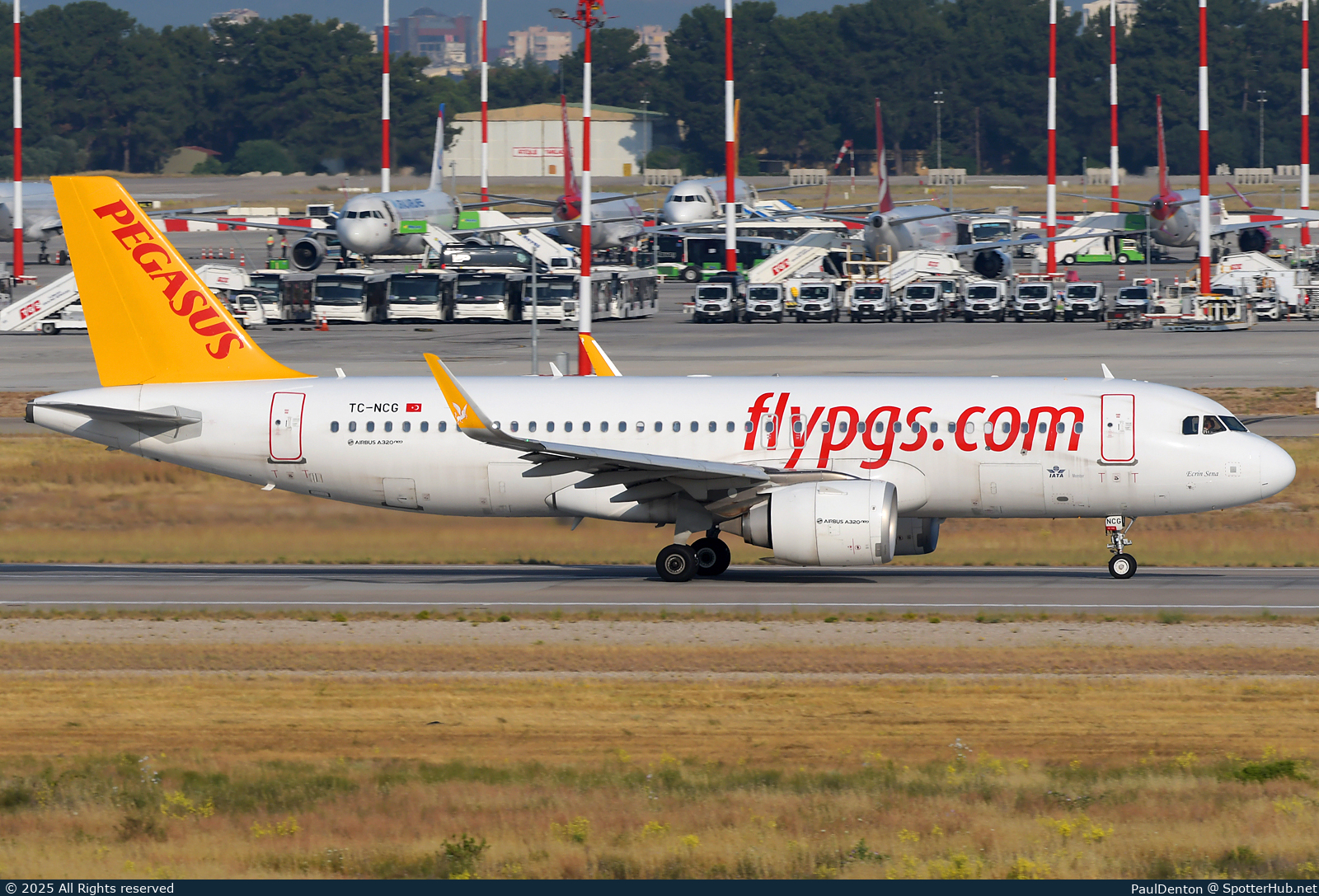 Photo of TC-NCG - Airbus A320-251N operated by Pegasus Airlines