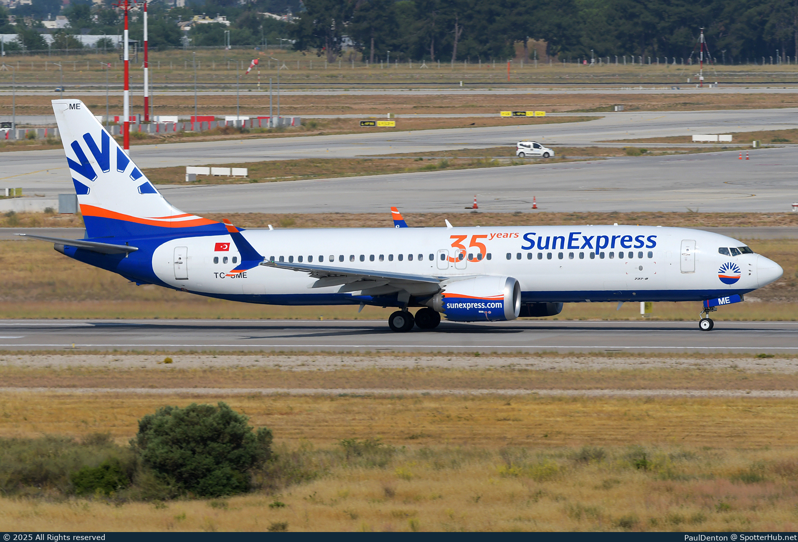 Photo of TC-SME - Boeing 737 MAX 8 operated by SunExpress