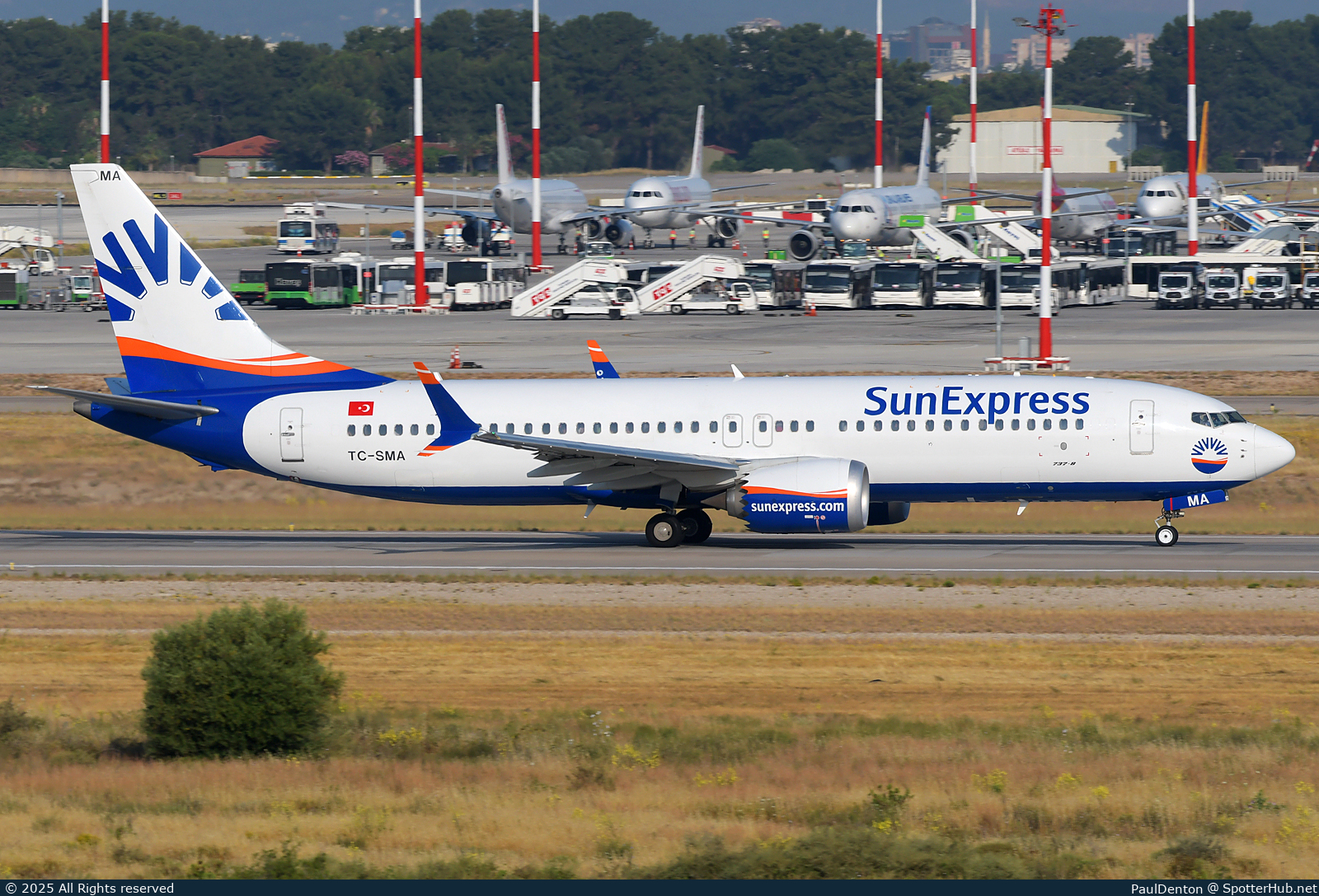 Photo of TC-SMA - Boeing 737 MAX 8 operated by SunExpress