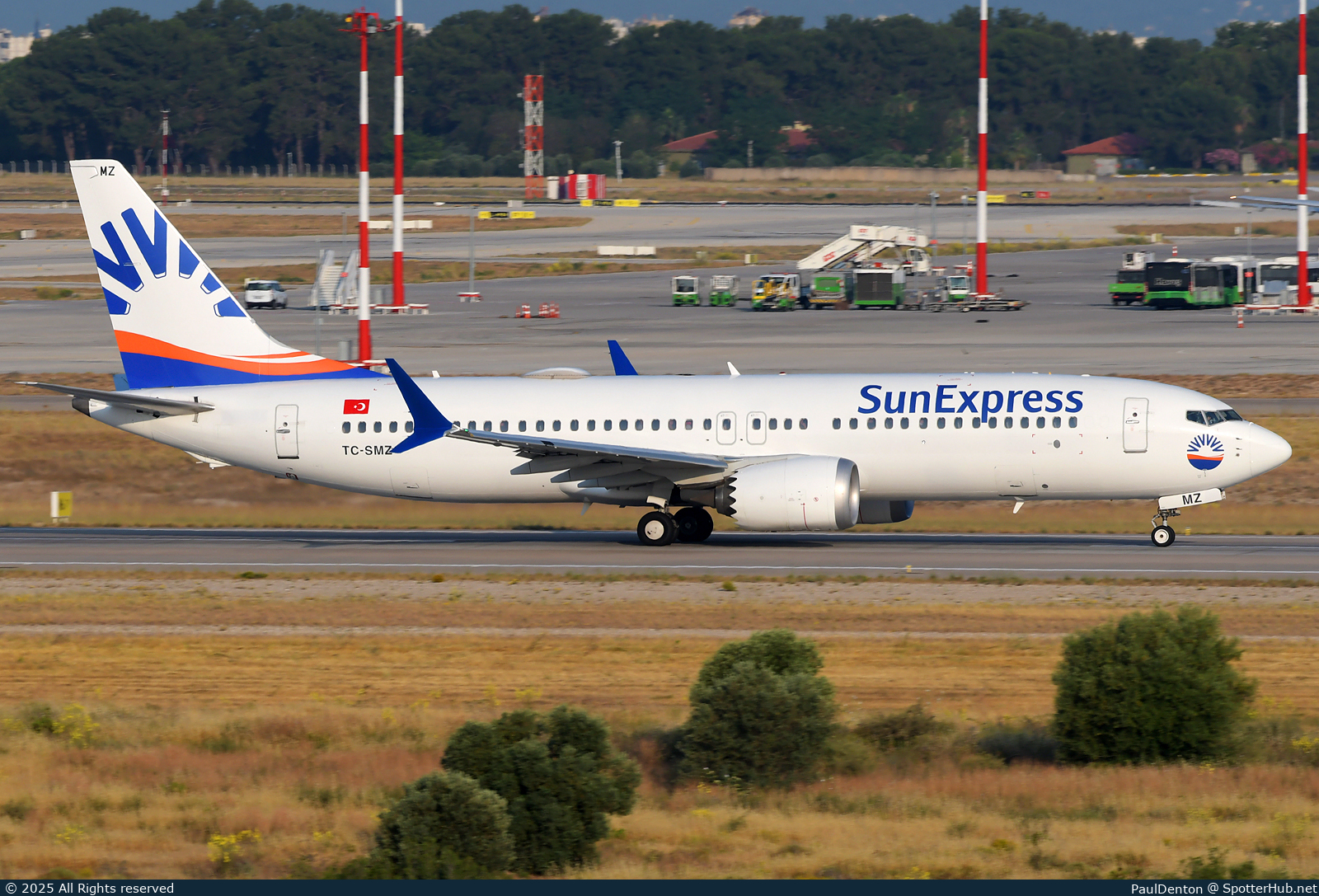Photo of TC-SMZ - Boeing 737 MAX 8 operated by SunExpress