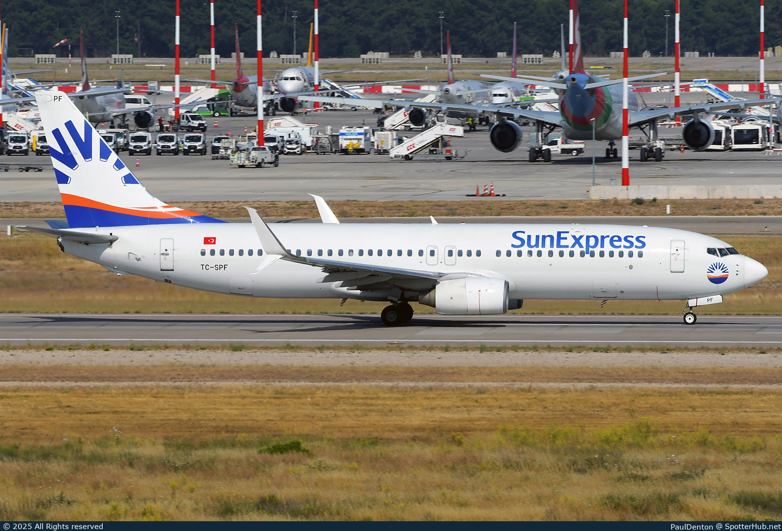 Photo of TC-SPE - Boeing 737-8HC operated by SunExpress