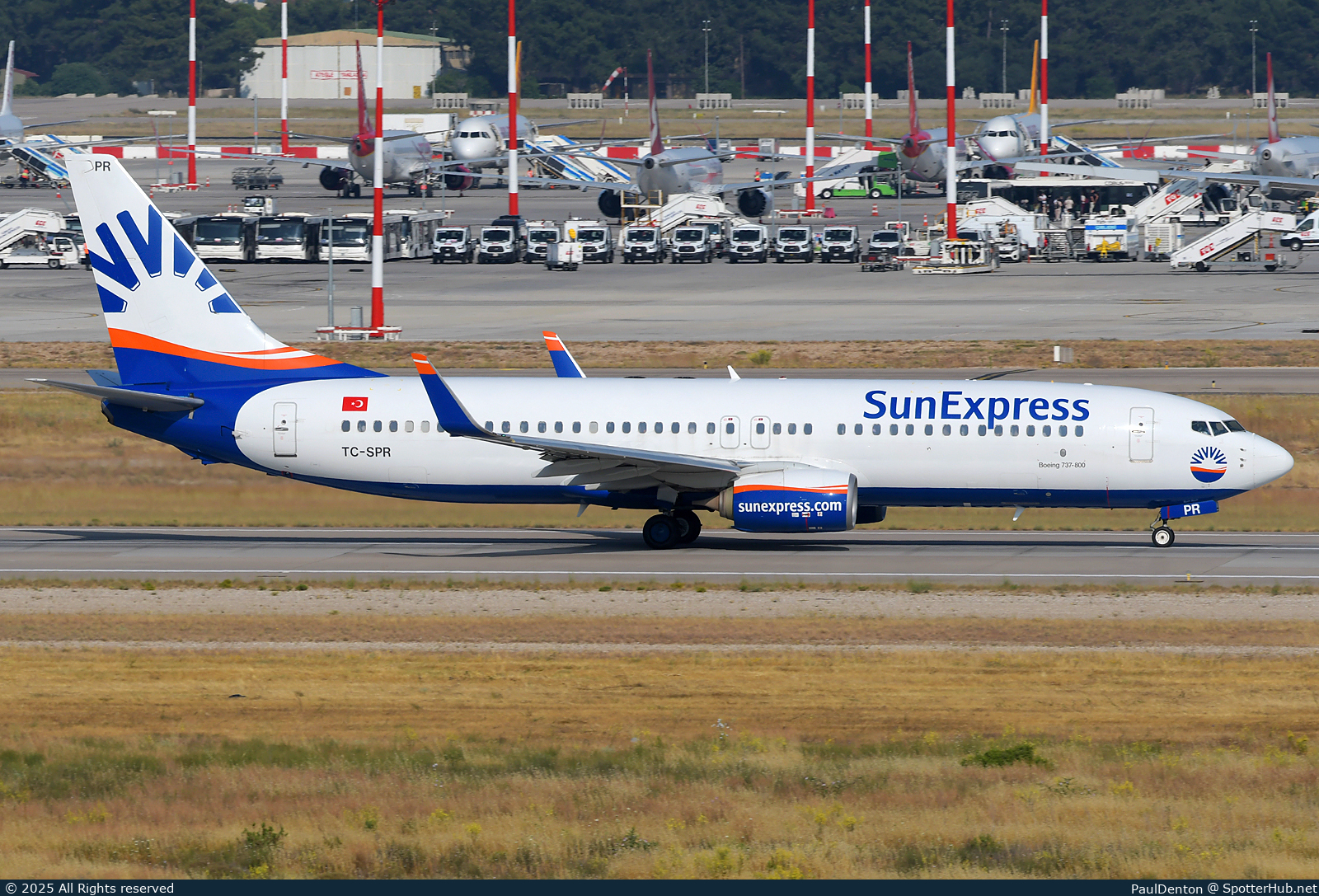 Photo of TC-SPR - Boeing 737-8JP operated by SunExpress