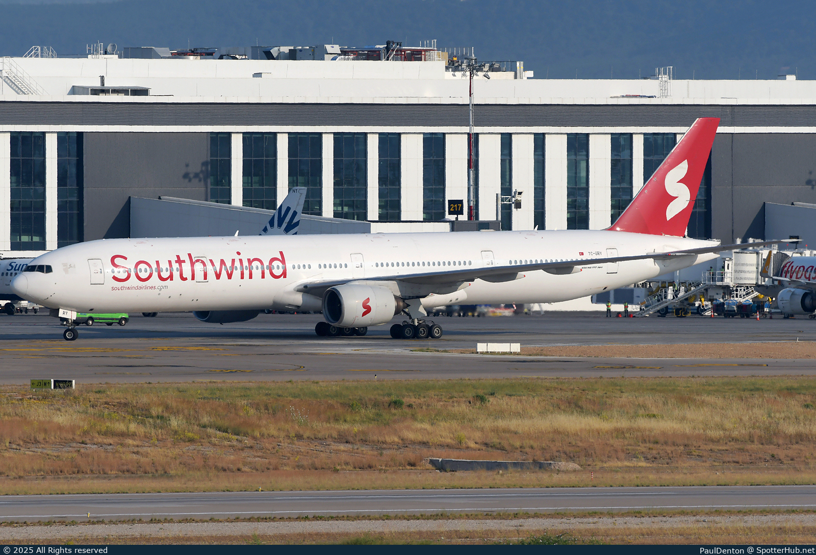 Photo of TC-GRY - Boeing 777-312 operated by Southwind Airlines