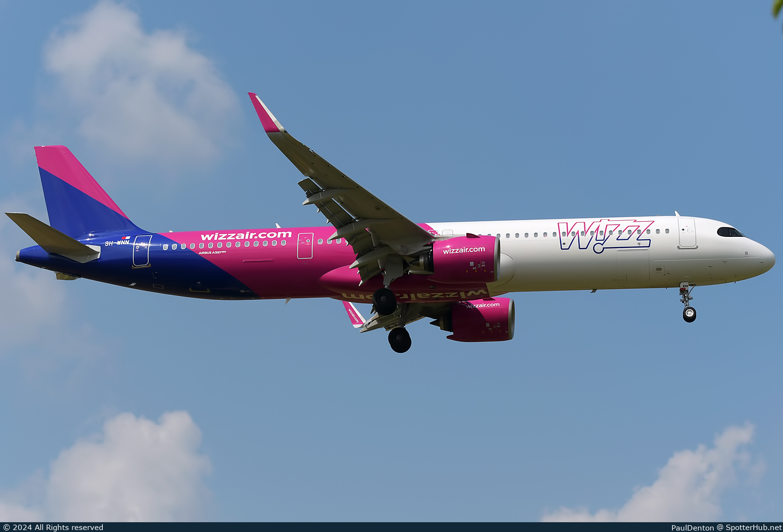 Photo of 9H-WNN - Airbus A321-271NX operated by Wizz Air Malta