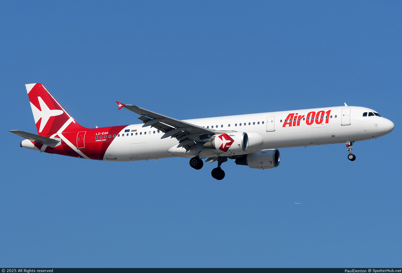 Photo of LZ-EAG - Airbus A321-111 operated by Air 001 (opb Electra Airways)