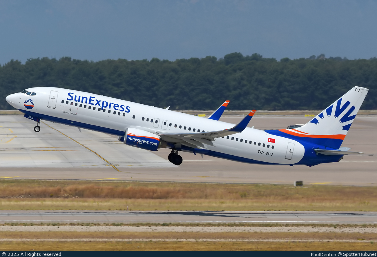 Photo of TC-SPJ - Boeing 737-82R operated by SunExpress