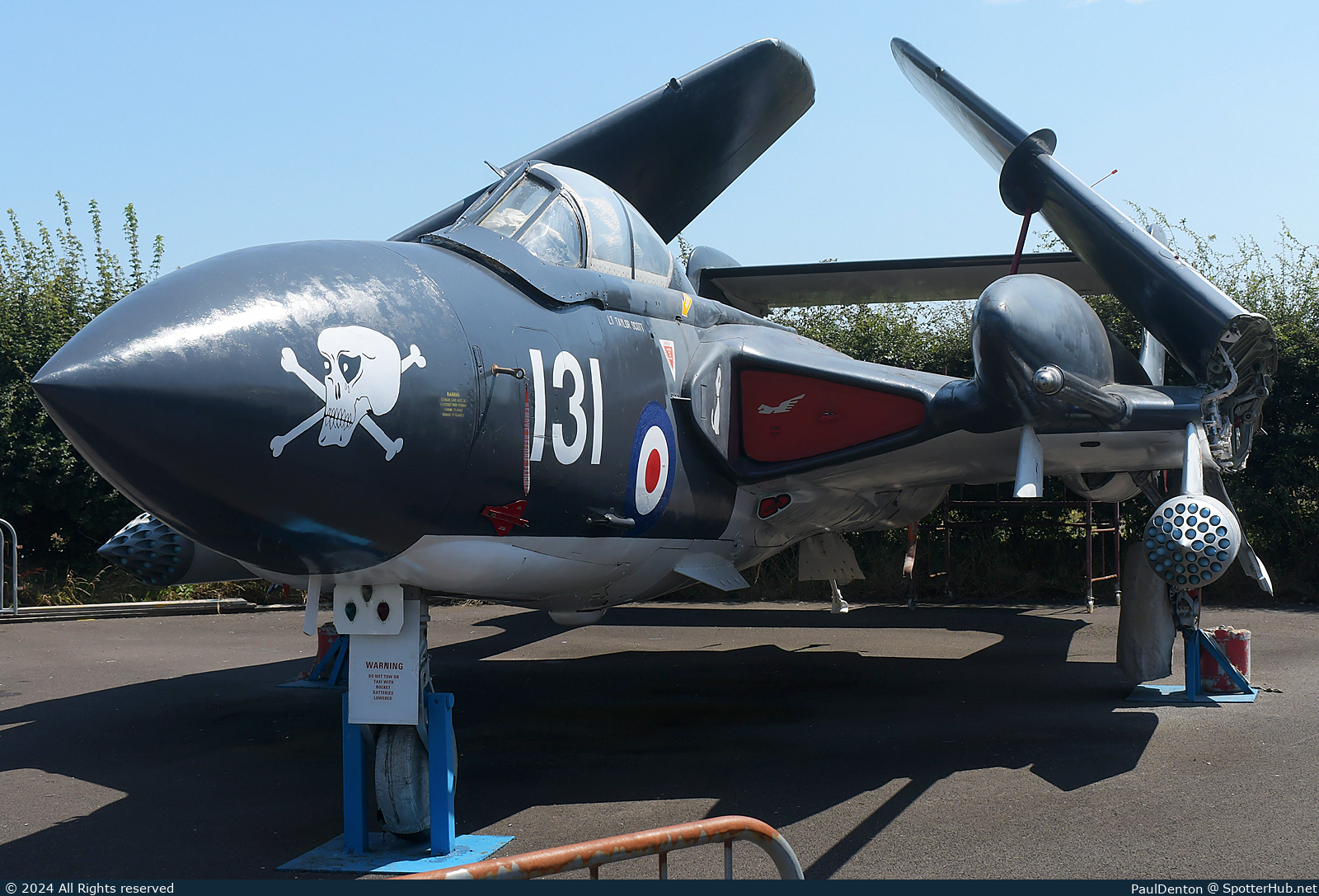 Photo of XJ580 - De Havilland DH-110 Sea Vixen FAW.2 operated by Royal Navy